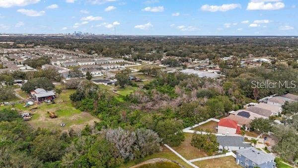 8512 CANTERBURY LAKE BLVD, TAMPA, FL, 33619