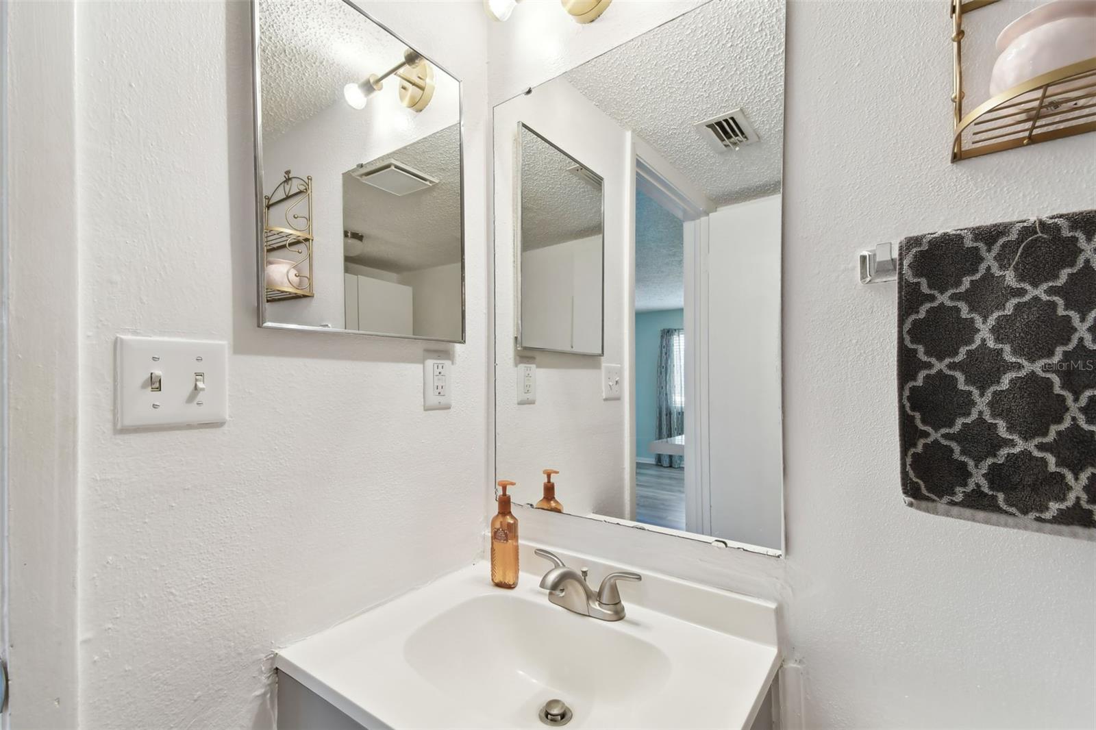 4353 SHADOW CREST PL #3, ORLANDO, FL, 32811