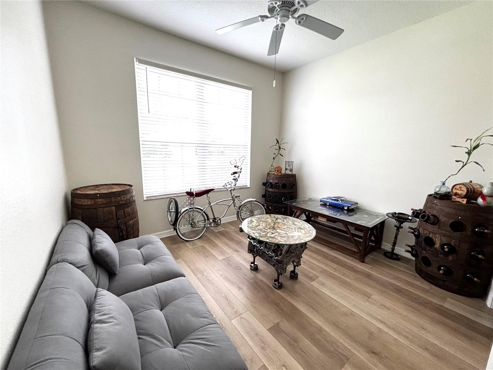 24604 LAUREL RIDGE DR, LUTZ, FL, 33559