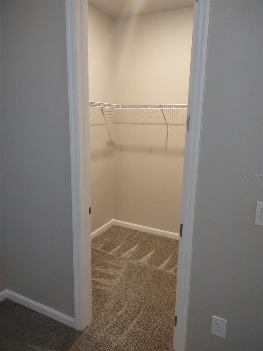 225 HILLCREST DR, DUNDEE, FL, 33838