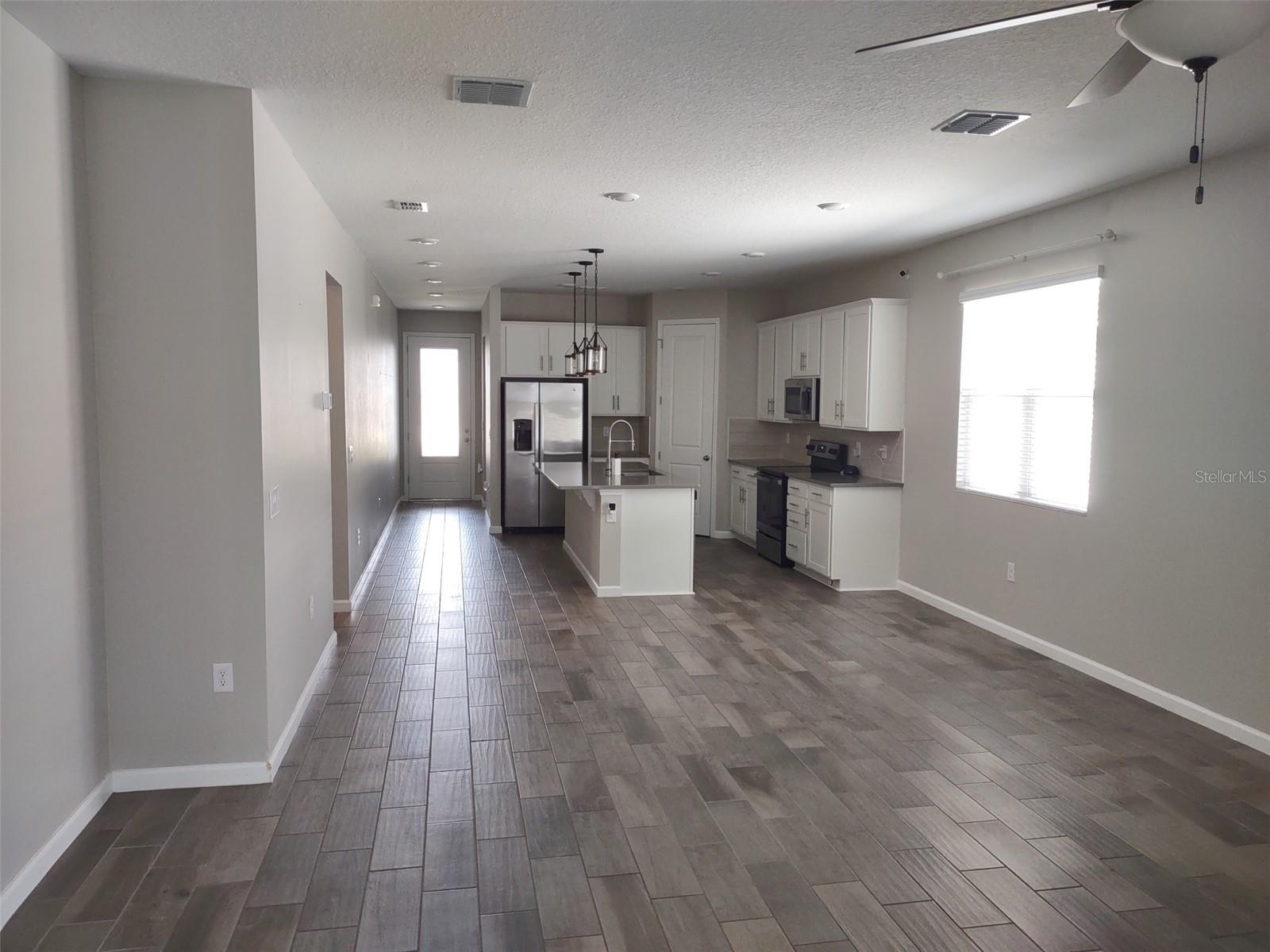 225 HILLCREST DR, DUNDEE, FL, 33838