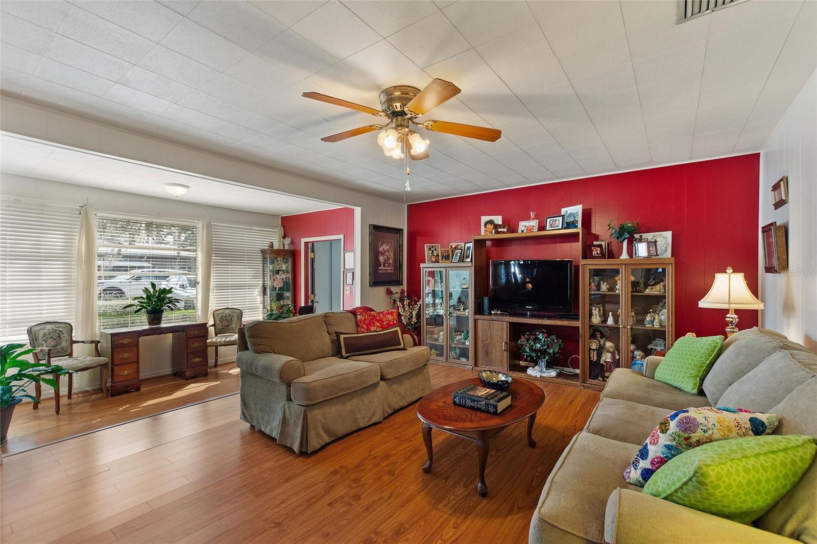 101 SHAREWOOD DR, VALRICO, FL, 33594