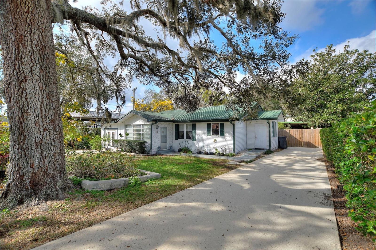 101 SHAREWOOD DR, VALRICO, FL, 33594