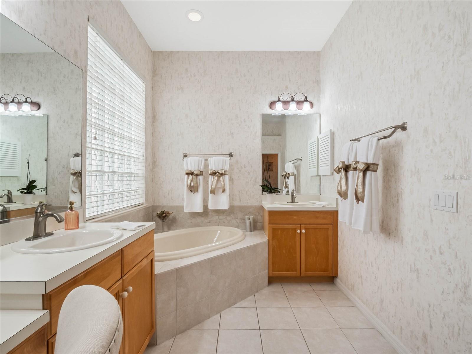 13336 LAKE TURNBERRY CIR, ORLANDO, FL, 32828