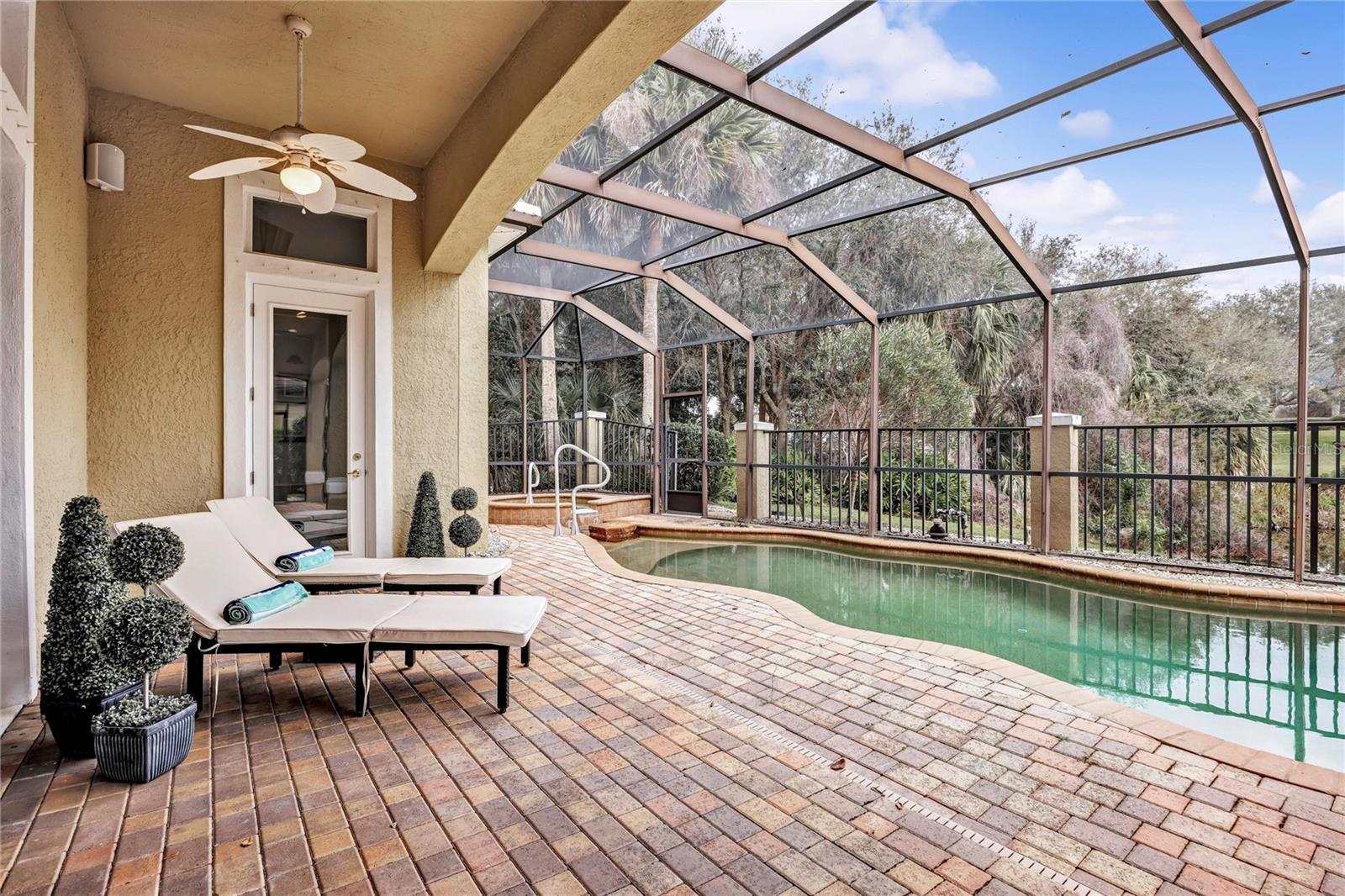 3 FLAGSHIP DR, PALM COAST, FL, 32137