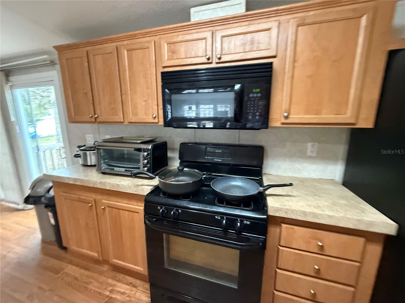 31334 LAKESIDE DR, DELAND, FL, 32720