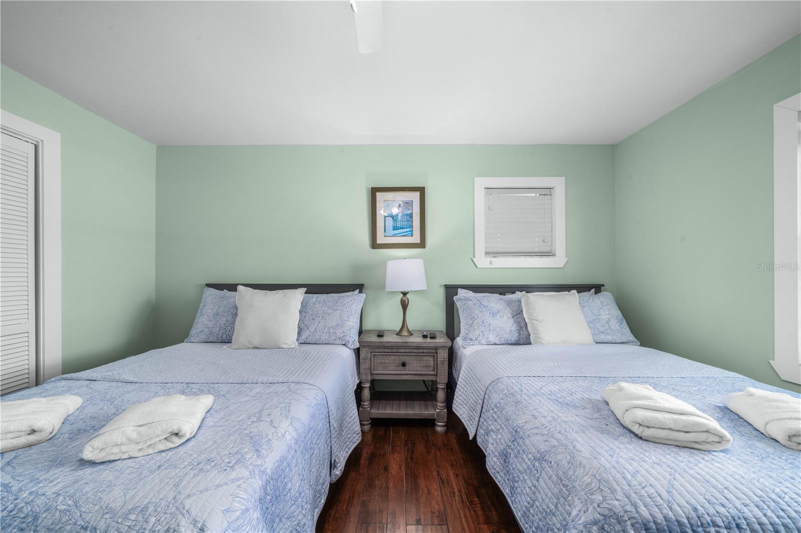 922 LAKE DR E, LAKE PLACID, FL, 33852