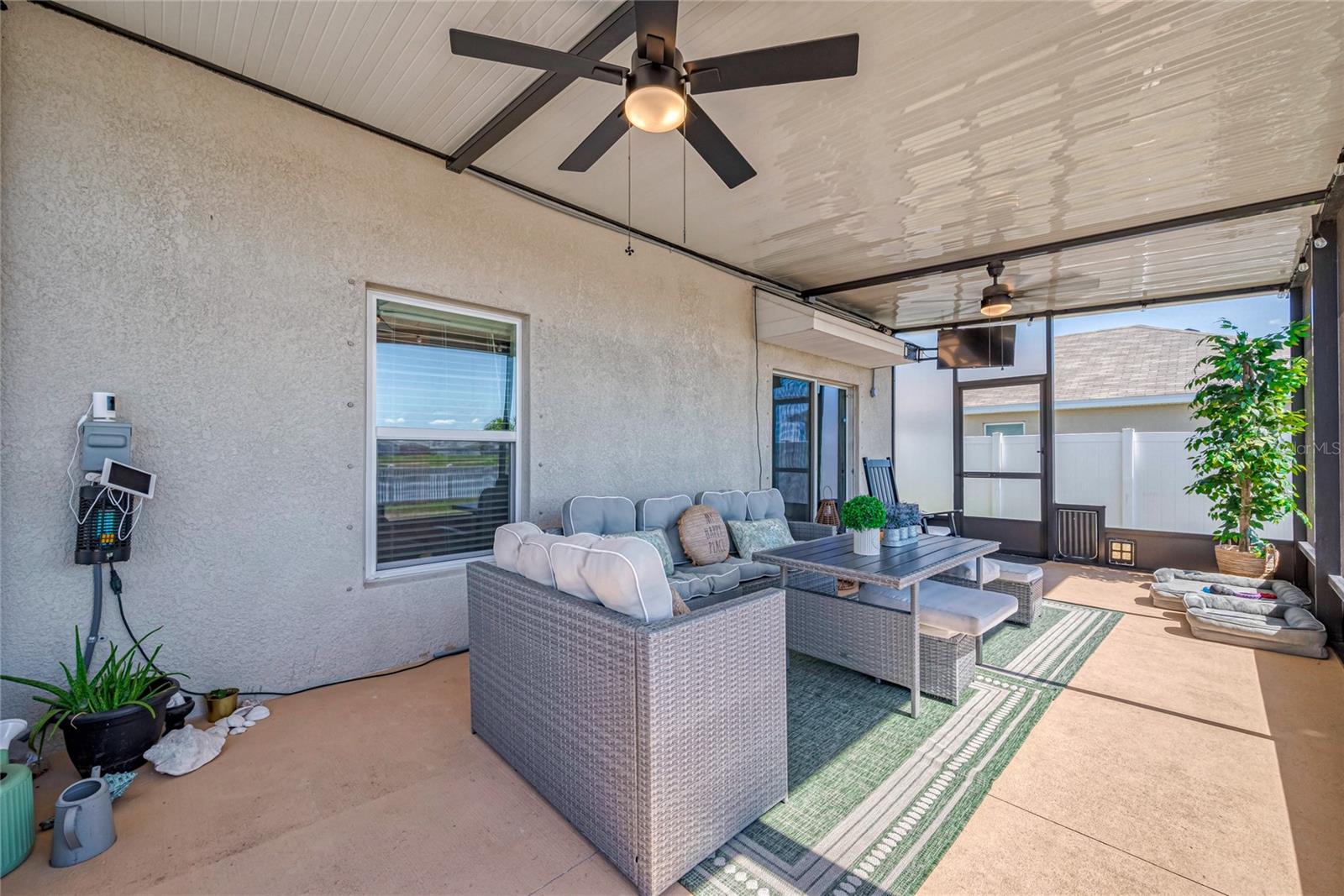 1236 7TH AVE NW, RUSKIN, FL, 33570