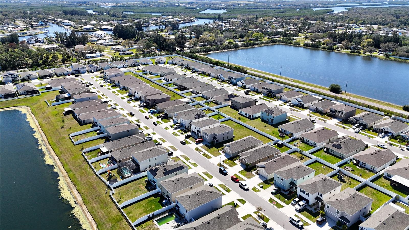 1236 7TH AVE NW, RUSKIN, FL, 33570