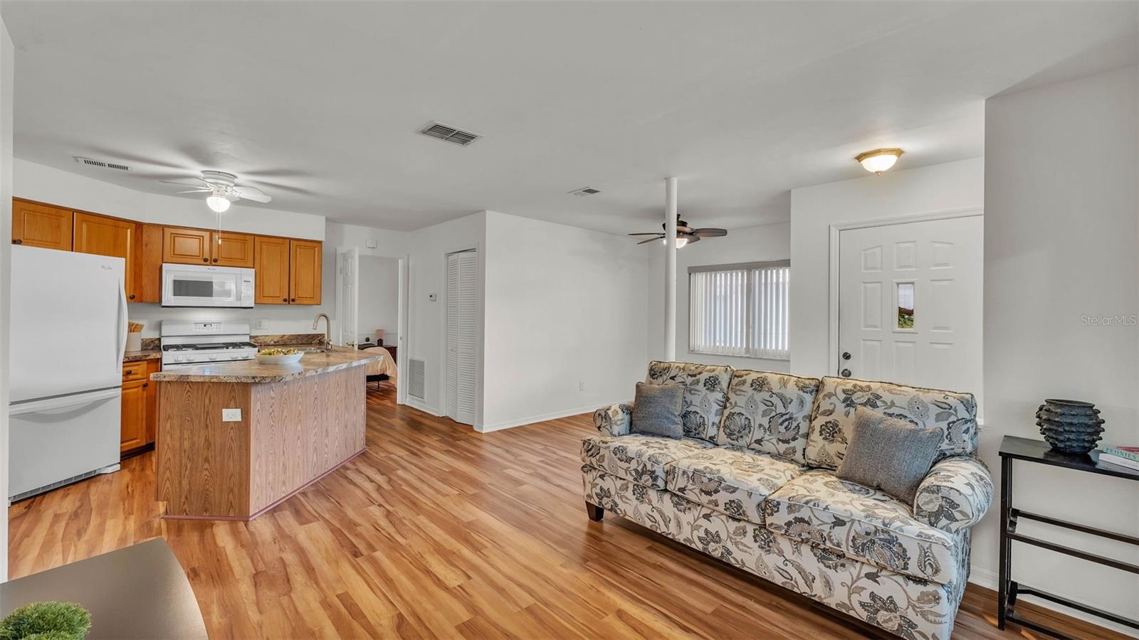 8303 WATERVIEW WAY #8303, WINTER HAVEN, FL, 33884