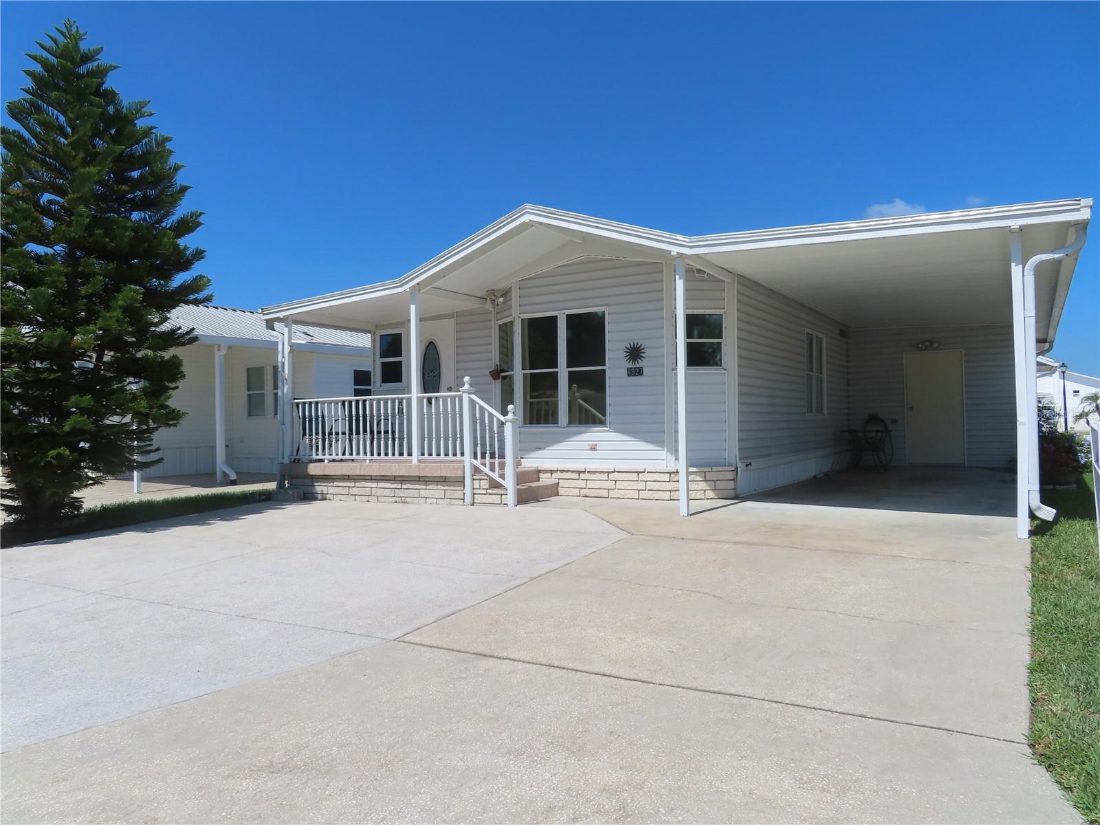 4927 BRITNI WAY, ZEPHYRHILLS, FL, 33541