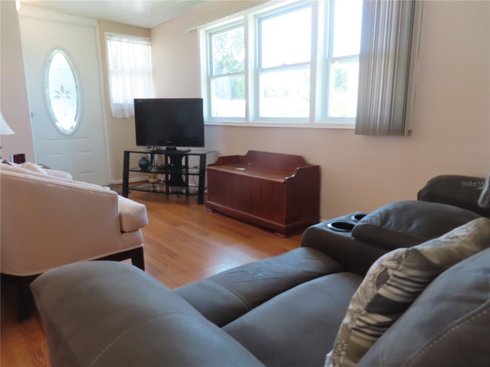 4927 BRITNI WAY, ZEPHYRHILLS, FL, 33541