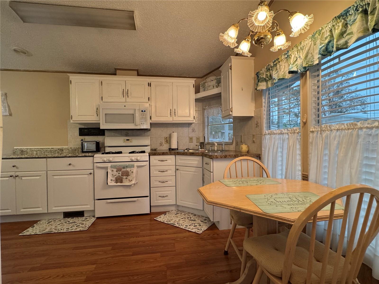 4927 BRITNI WAY, ZEPHYRHILLS, FL, 33541