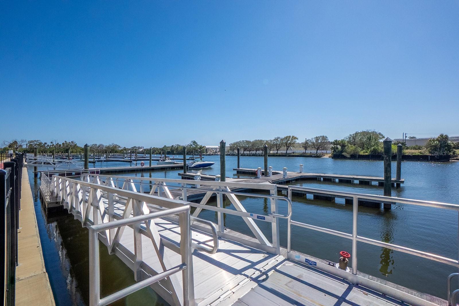 104 DEL PALMA DR, PALM COAST, FL, 32137
