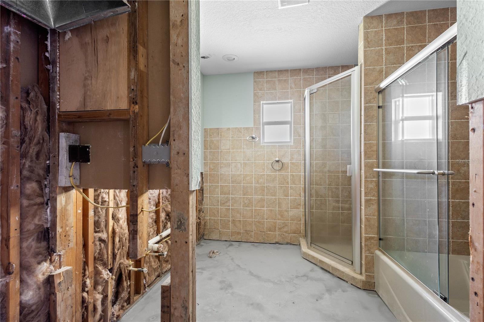 2604 PALMA SOLA BLVD, BRADENTON, FL, 34209