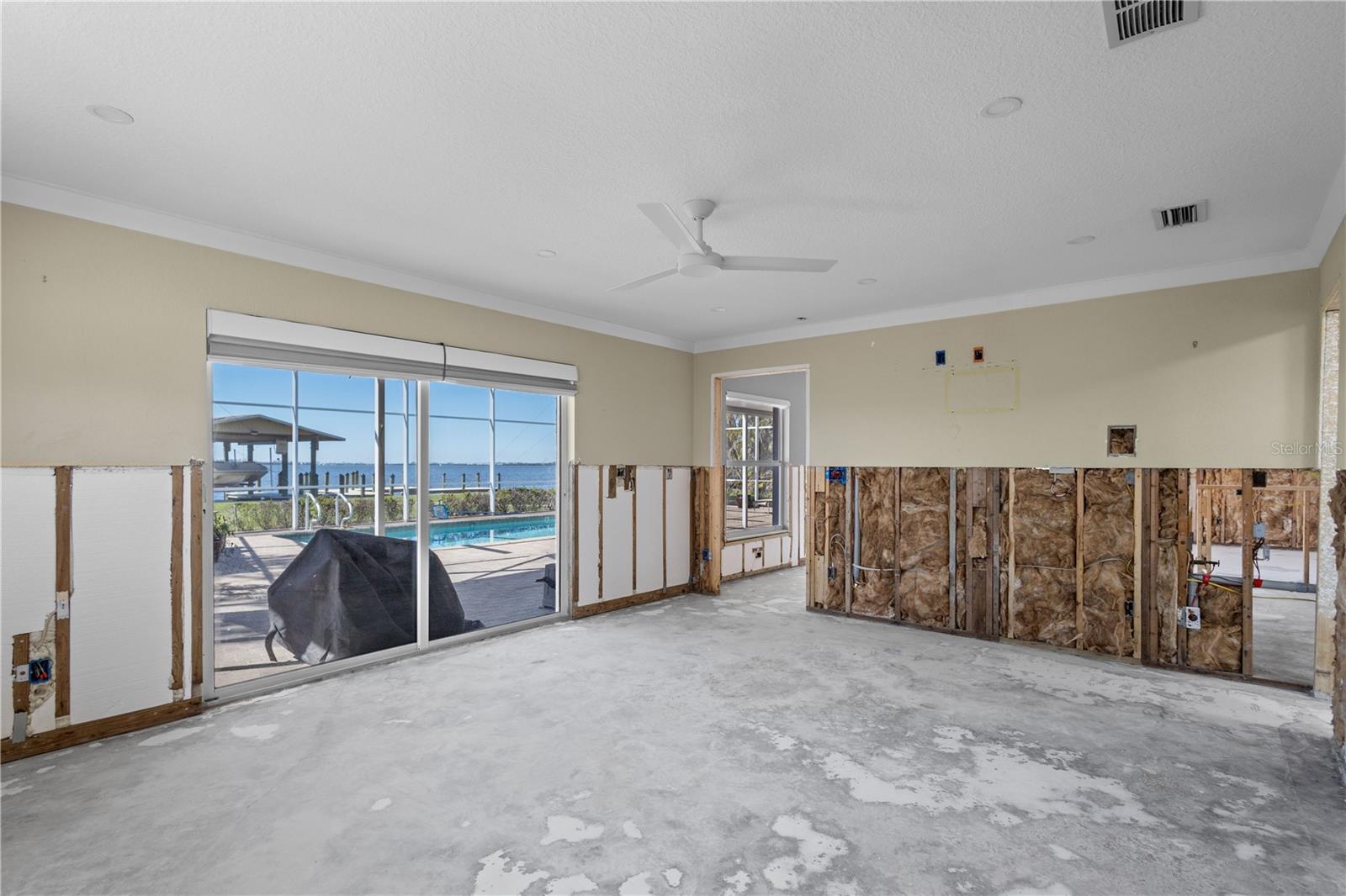 2604 PALMA SOLA BLVD, BRADENTON, FL, 34209