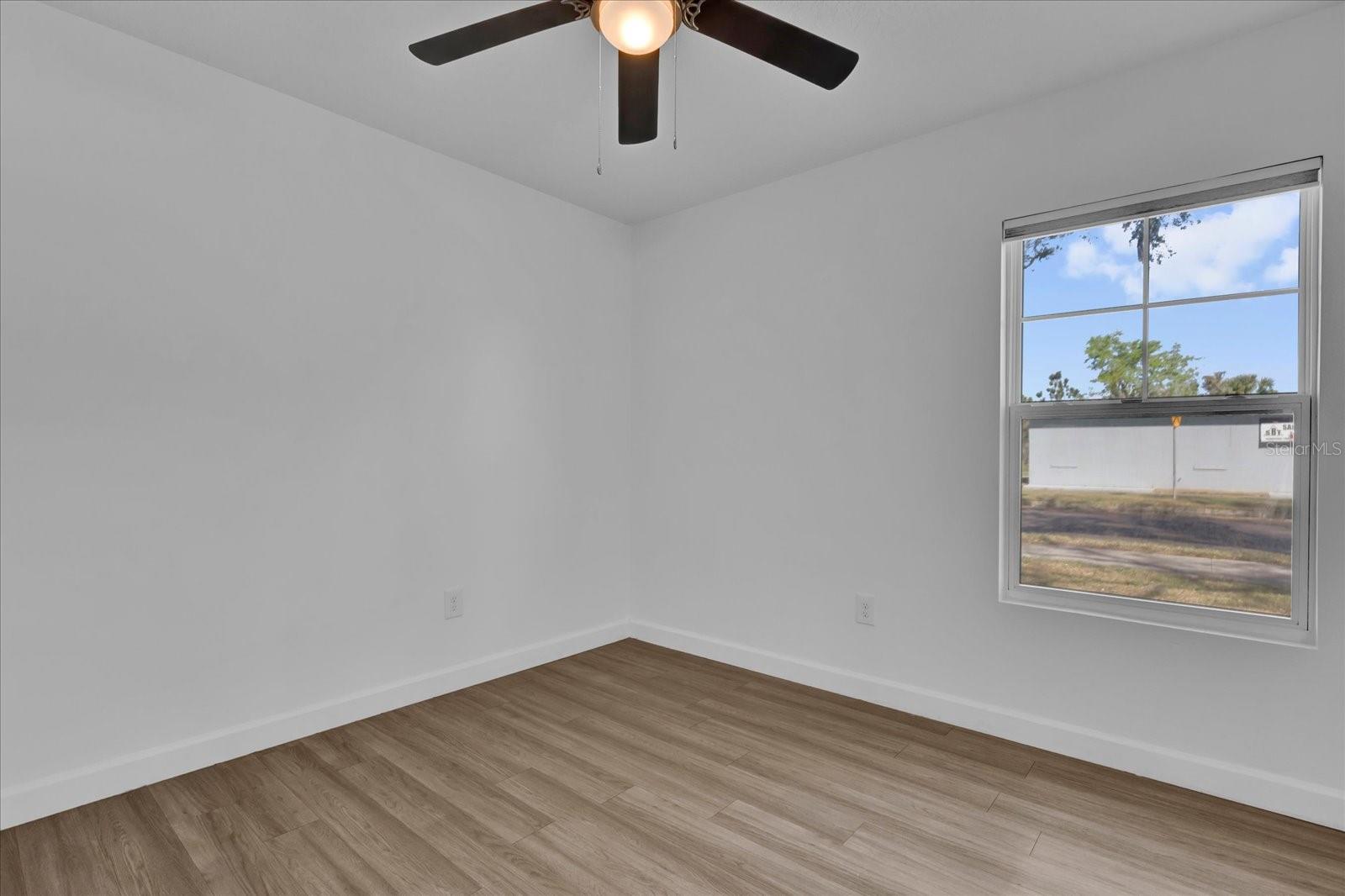 901 S HOLLY AVE, SANFORD, FL, 32771