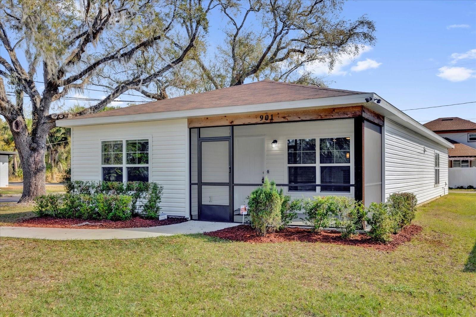 901 S HOLLY AVE, SANFORD, FL, 32771