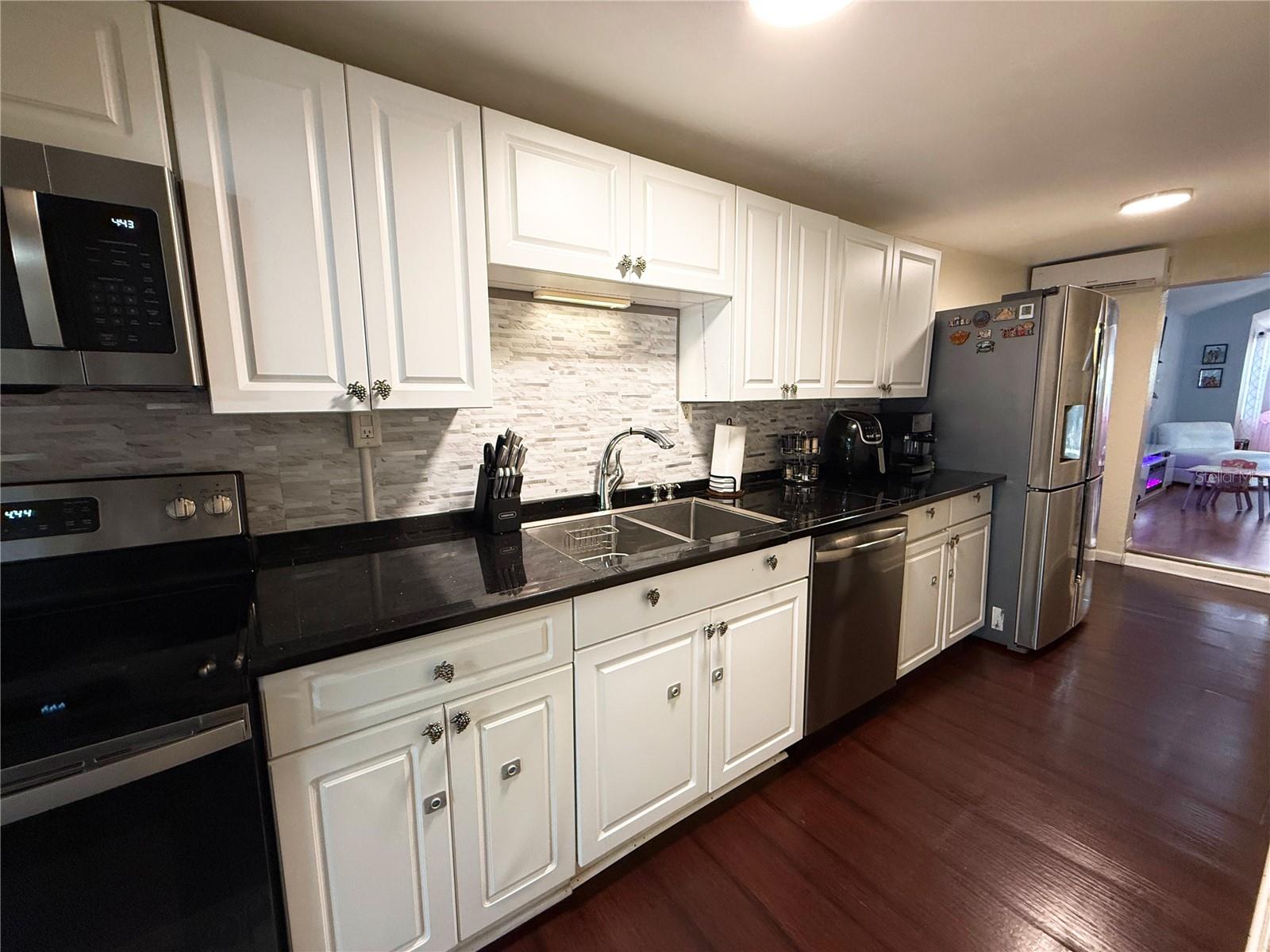 1706 E ANNIE ST, TAMPA, FL, 33612