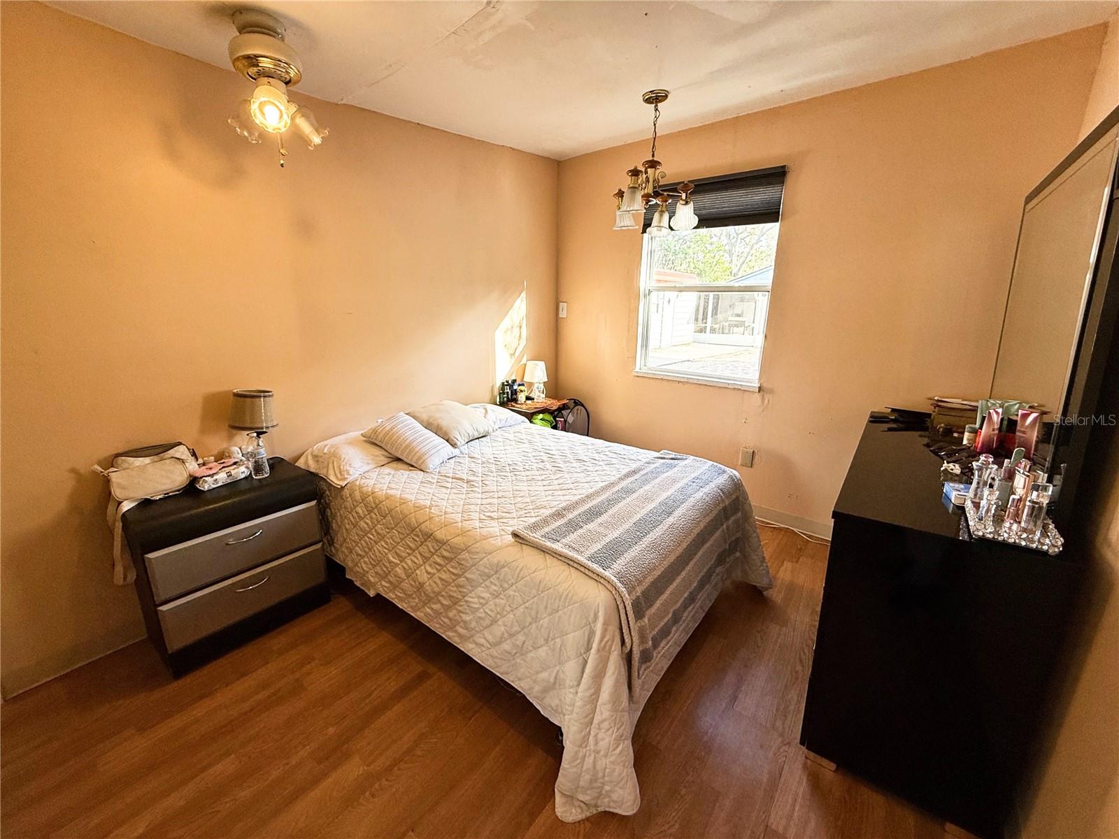 1706 E ANNIE ST, TAMPA, FL, 33612