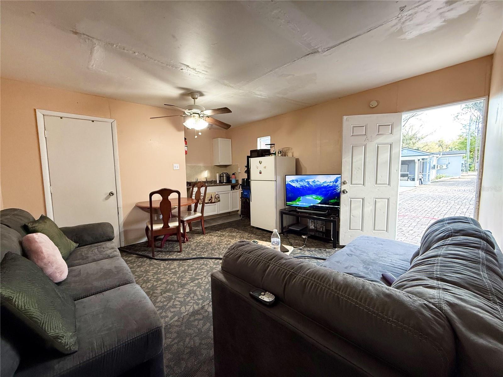 1706 E ANNIE ST, TAMPA, FL, 33612