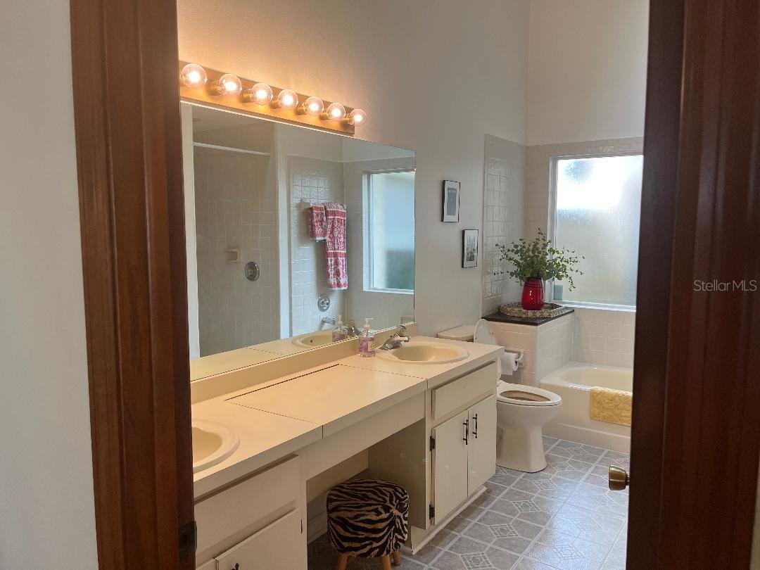3210 LITTLE OAK WAY, ORLANDO, FL, 32812