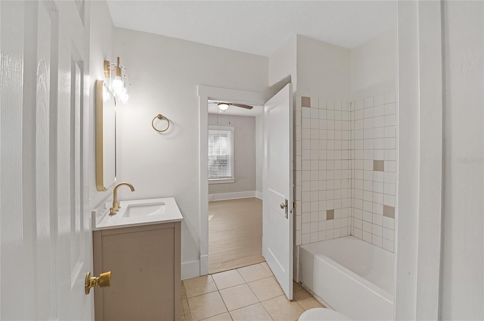 441 W CHURCH ST, DELAND, FL, 32720