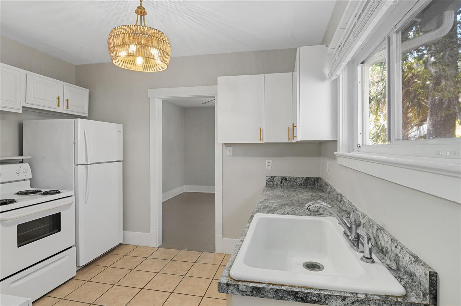 441 W CHURCH ST, DELAND, FL, 32720