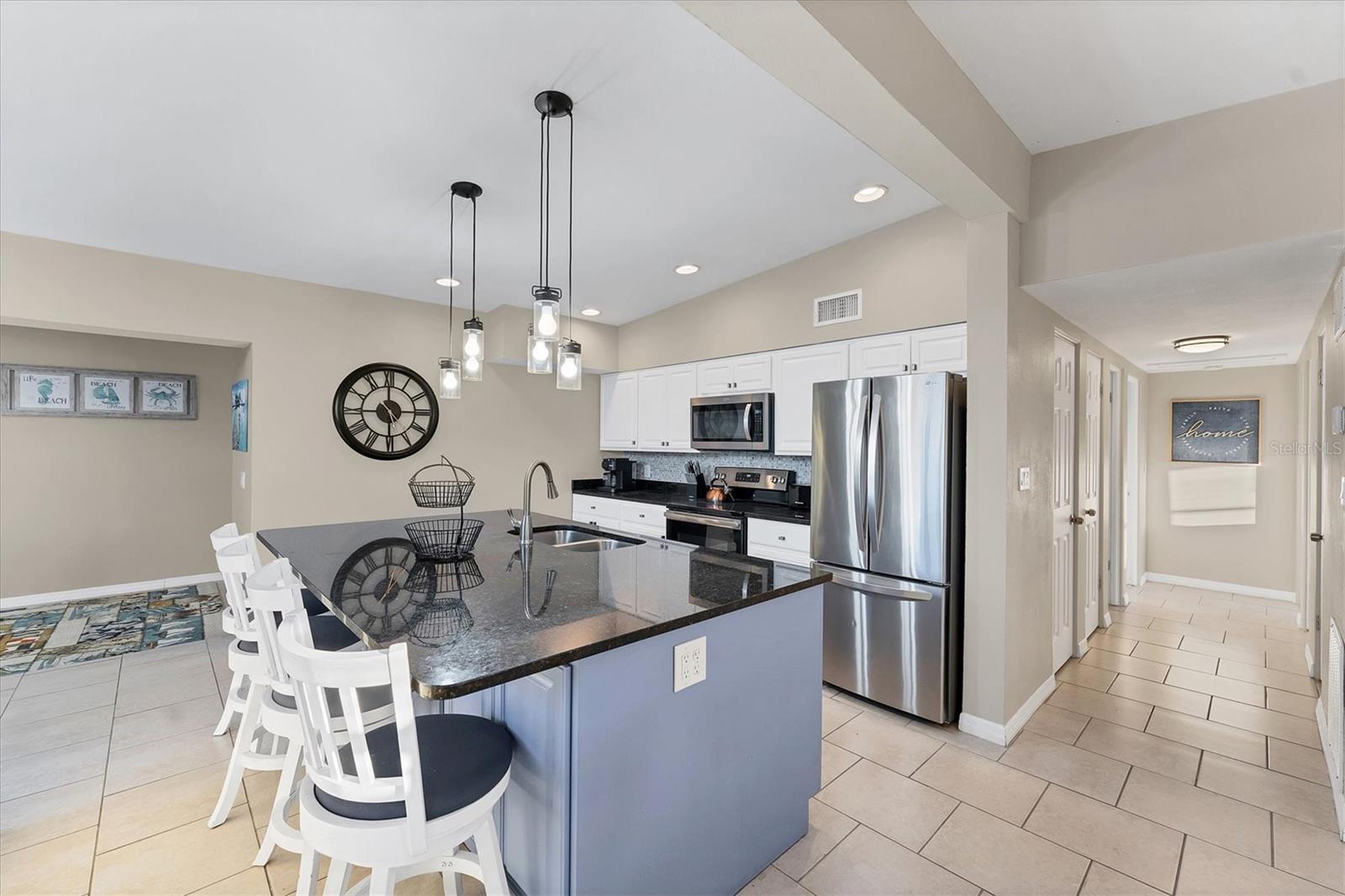 2408 COLGATE AVE, BRADENTON, FL, 34207