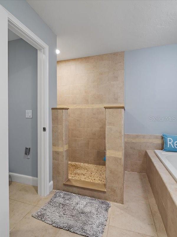 4588 BAYCEDAR LN, SARASOTA, FL, 34241