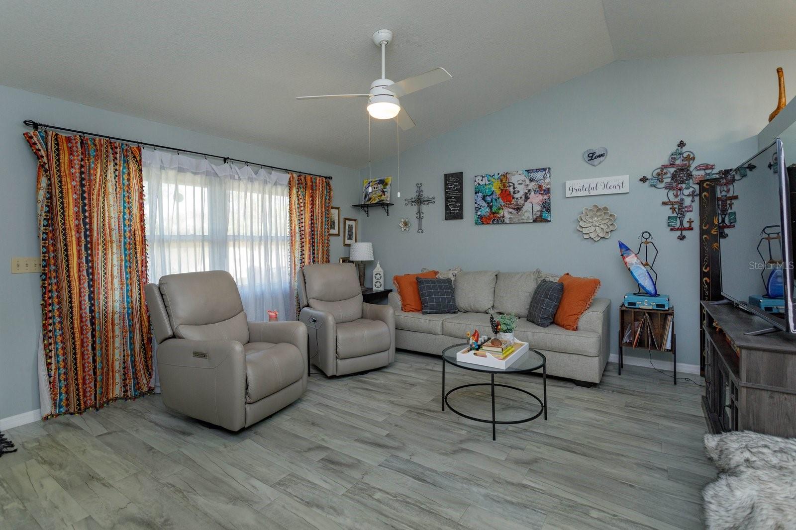 30113 ROBIN LN, TAVARES, FL, 32778