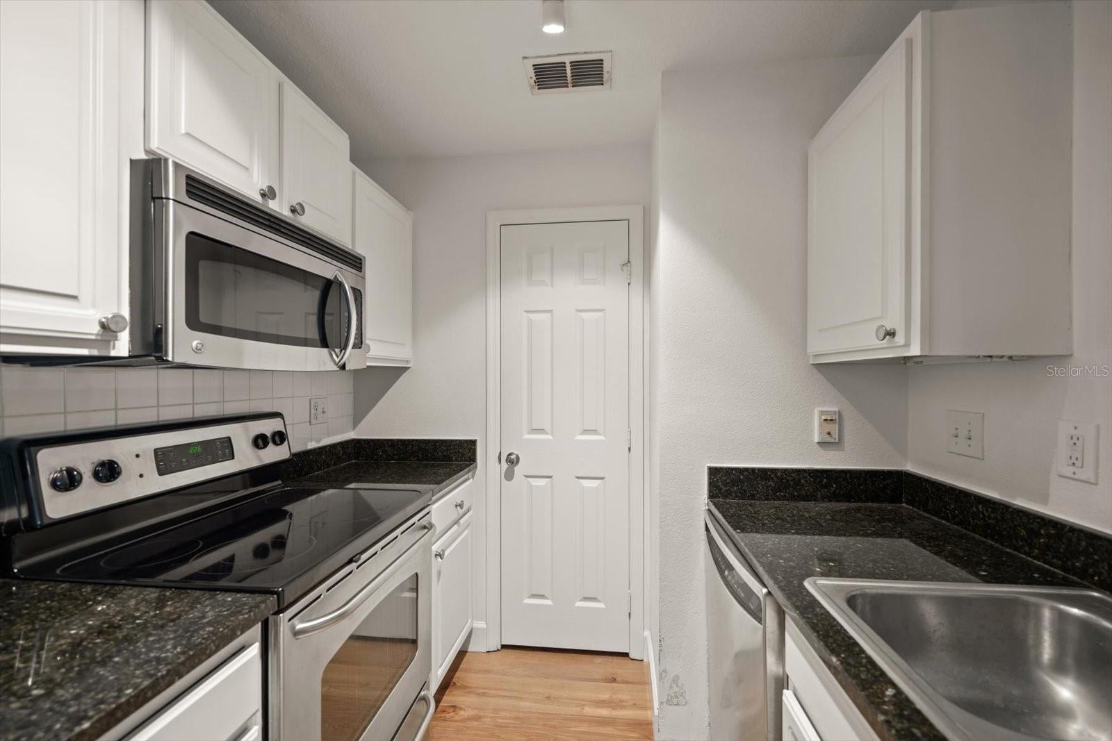 501 KNIGHTS RUN AVE #2101, TAMPA, FL, 33602