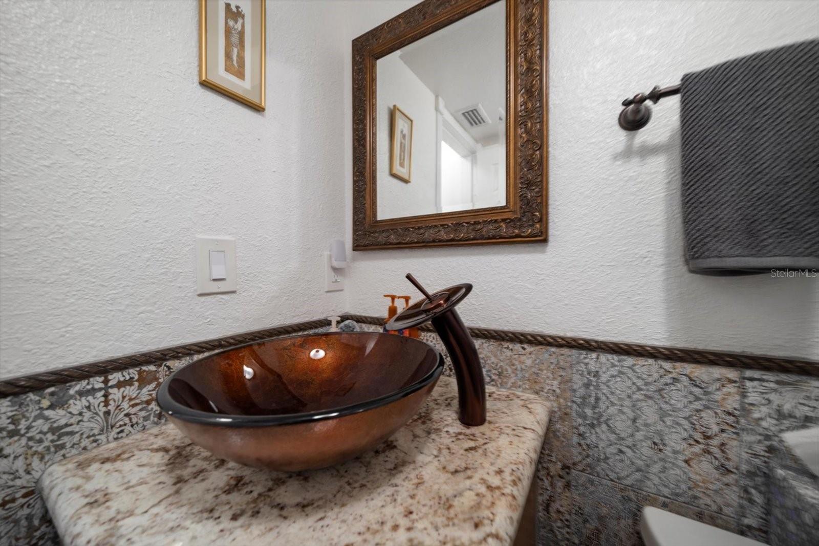 19941 GULF BLVD #105, INDIAN SHORES, FL, 33785