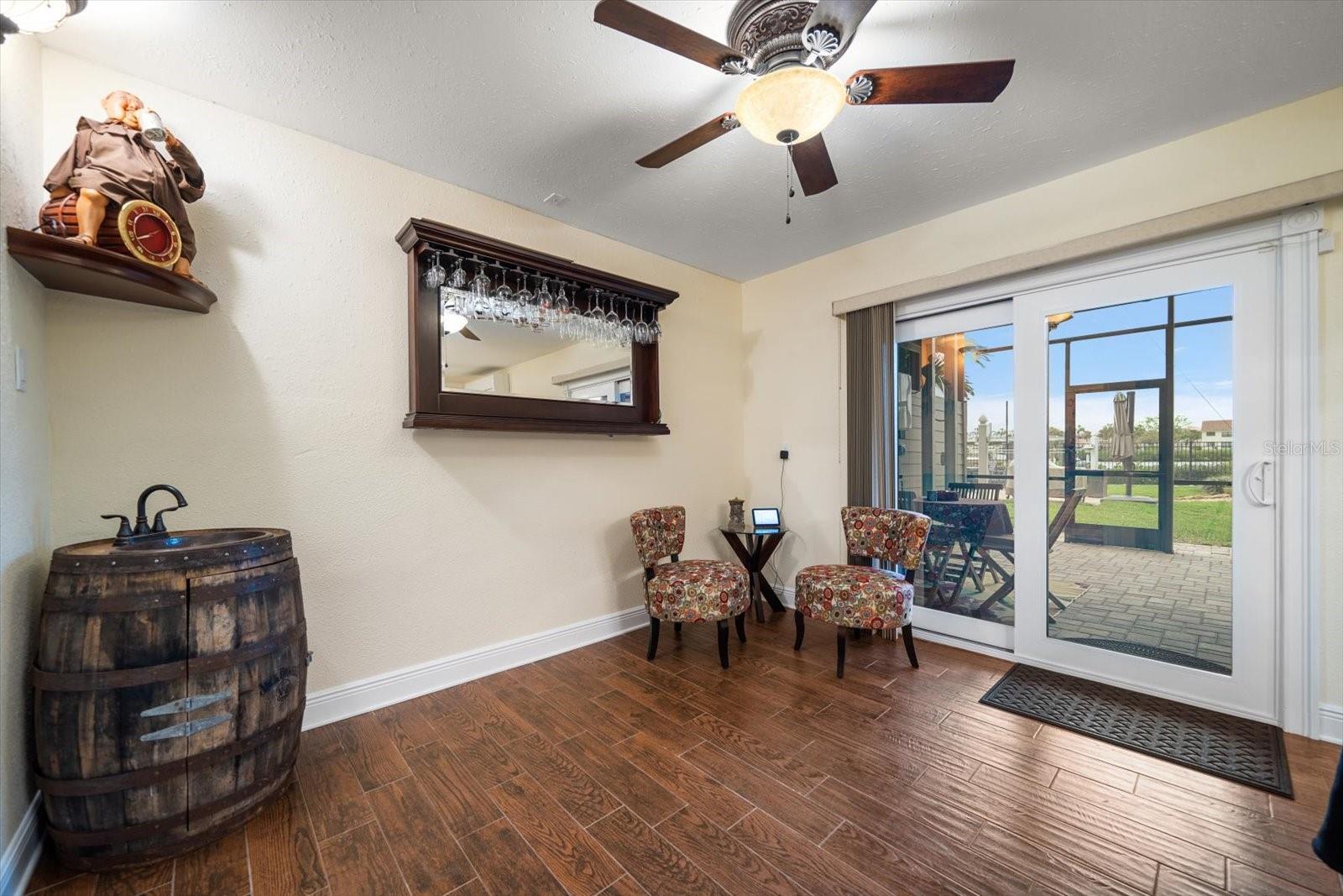 19941 GULF BLVD #105, INDIAN SHORES, FL, 33785