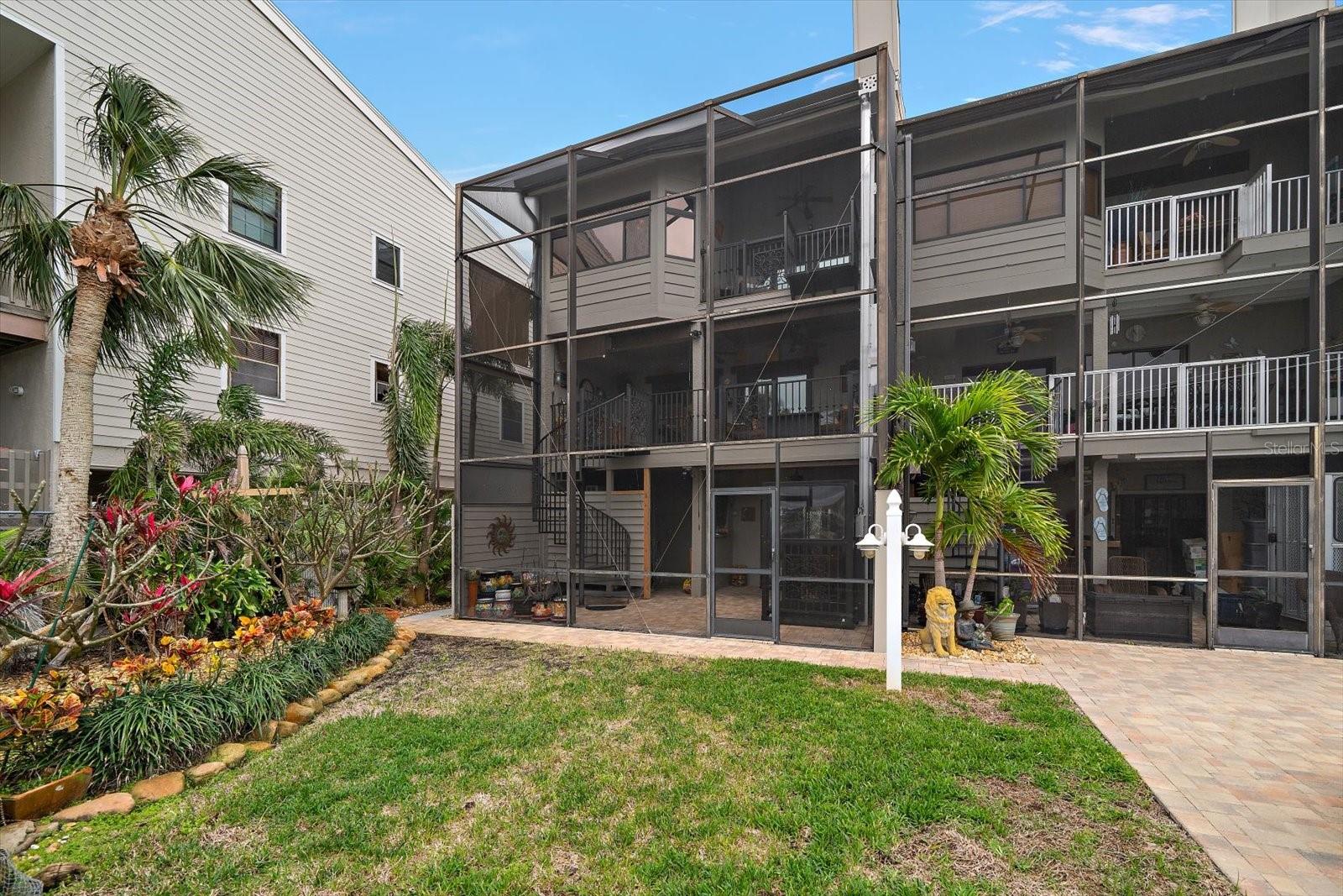 19941 GULF BLVD #105, INDIAN SHORES, FL, 33785
