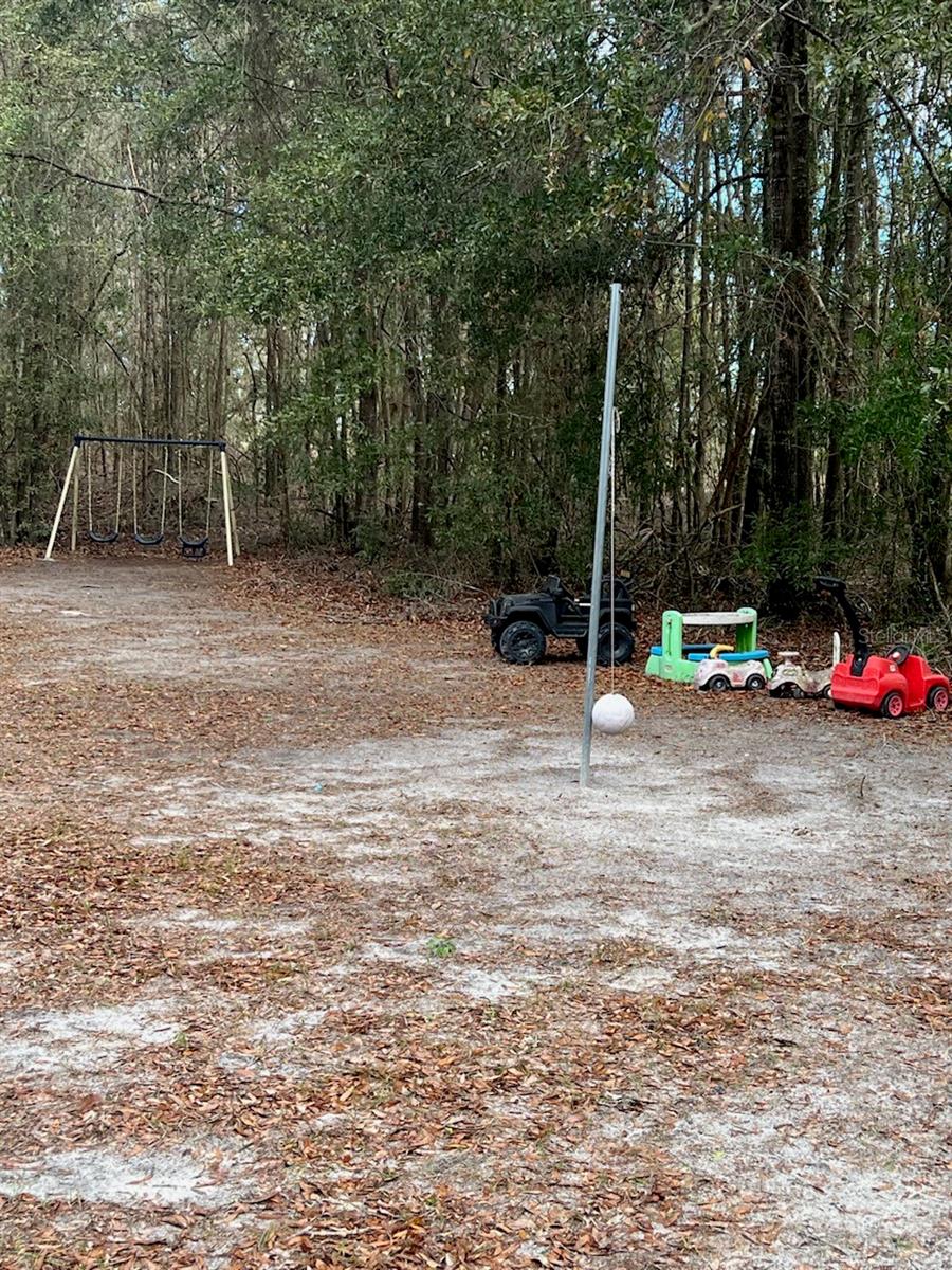 589 SW CUMORAH HILL ST, FORT WHITE, FL, 32038
