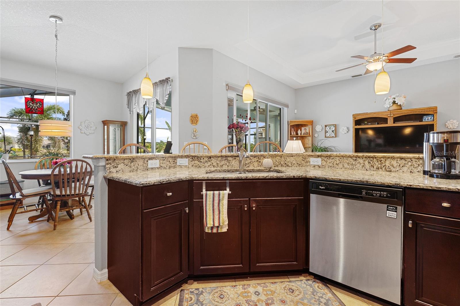 8780 BRIDGEPORT BAY CIR, MOUNT DORA, FL, 32757