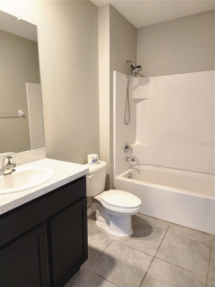 5014 BELLA ARMONIA CIR, WIMAUMA, FL, 33598