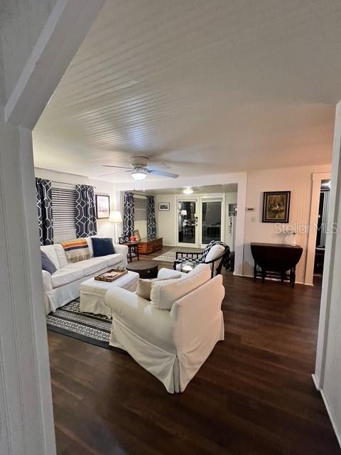 810 N TREMAIN ST, MOUNT DORA, FL, 32757