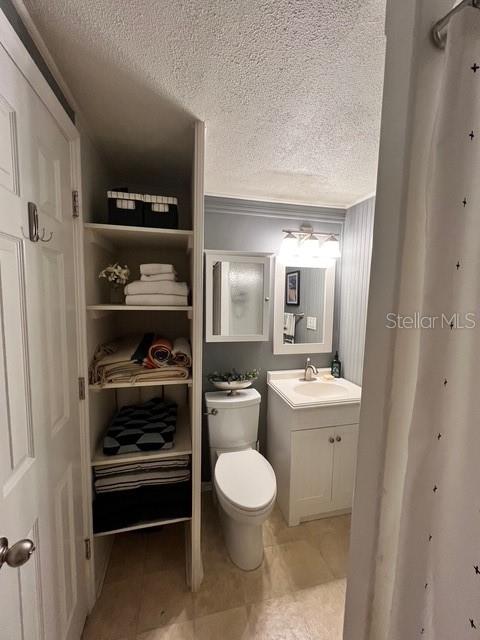 810 N TREMAIN ST, MOUNT DORA, FL, 32757