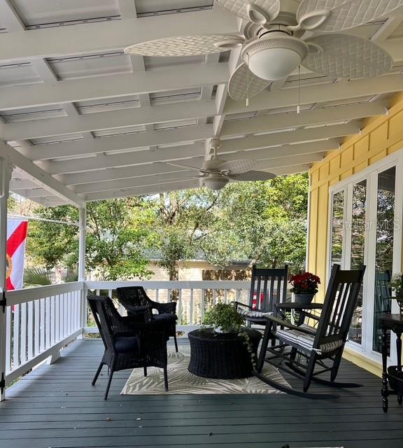 810 N TREMAIN ST, MOUNT DORA, FL, 32757