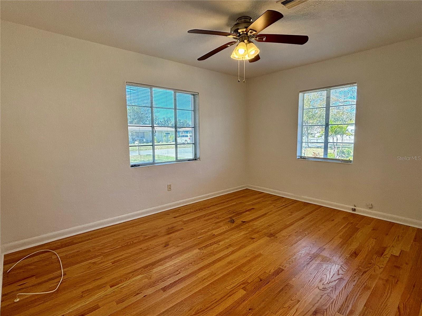 1475 S JEFFERSON AVE, CLEARWATER, FL, 33756
