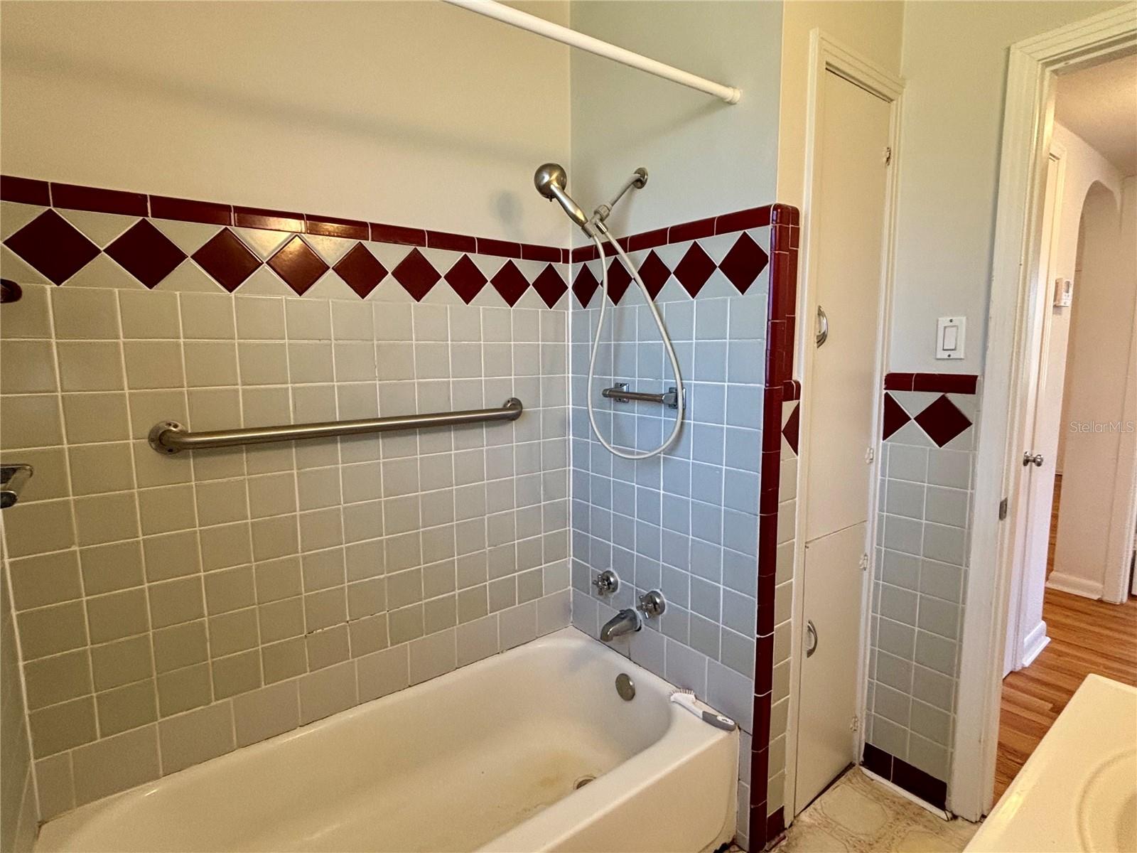 1475 S JEFFERSON AVE, CLEARWATER, FL, 33756