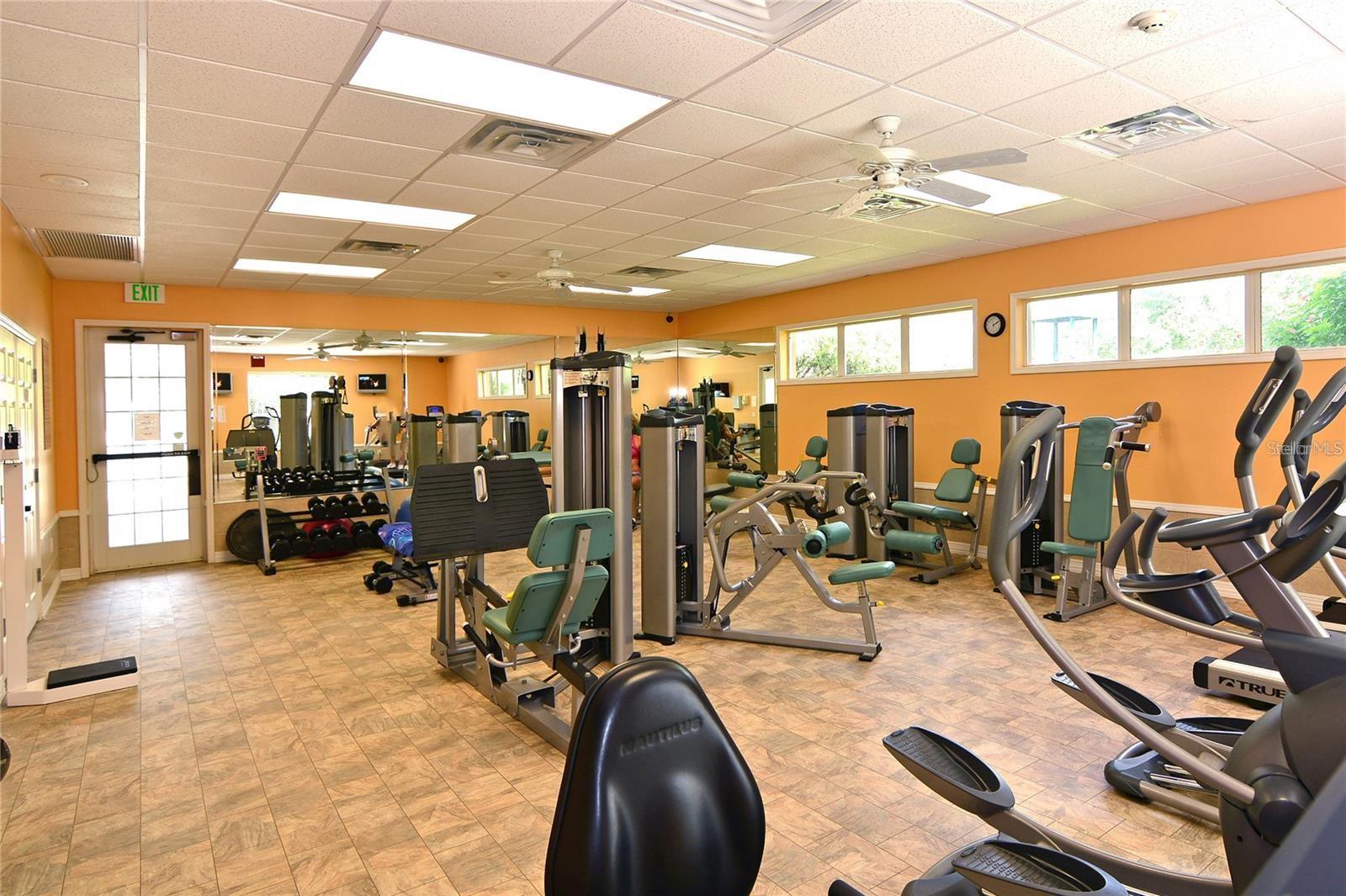 7326 SKYBIRD RD, BRADENTON, FL, 34209