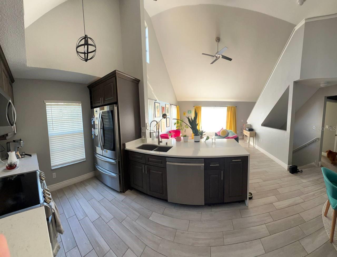 9222 LAKE CHASE ISLAND WAY #9222, TAMPA, FL, 33626