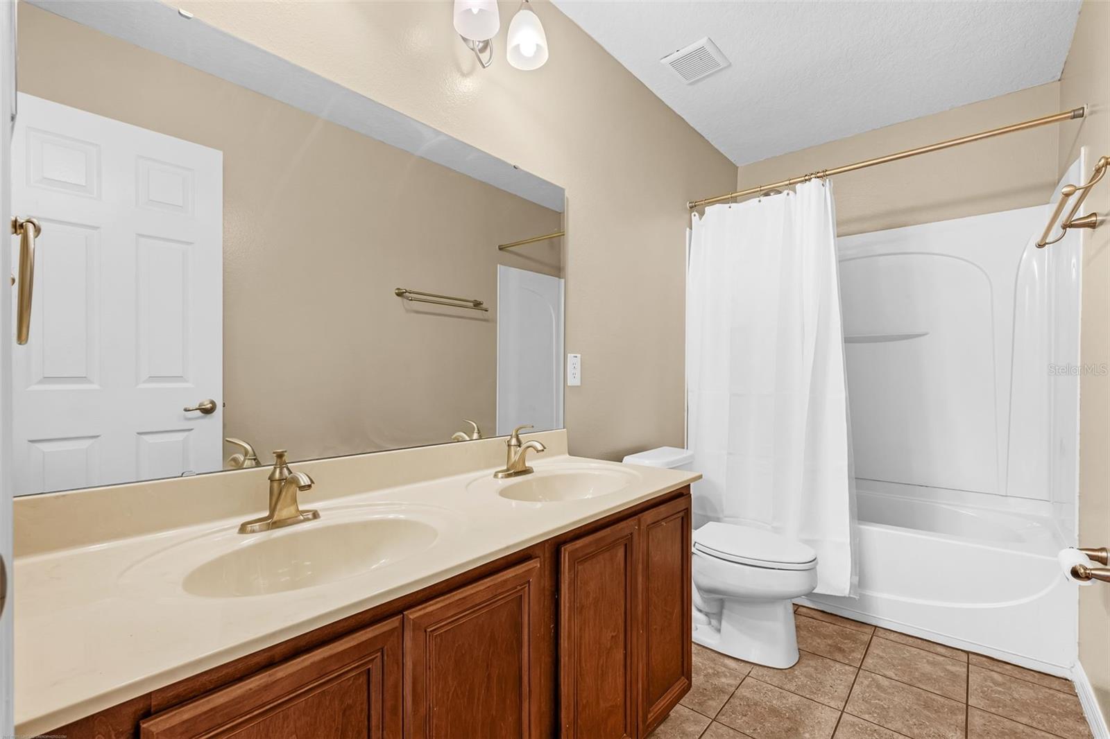2040 TOUCHWOOD CT, APOPKA, FL, 32712