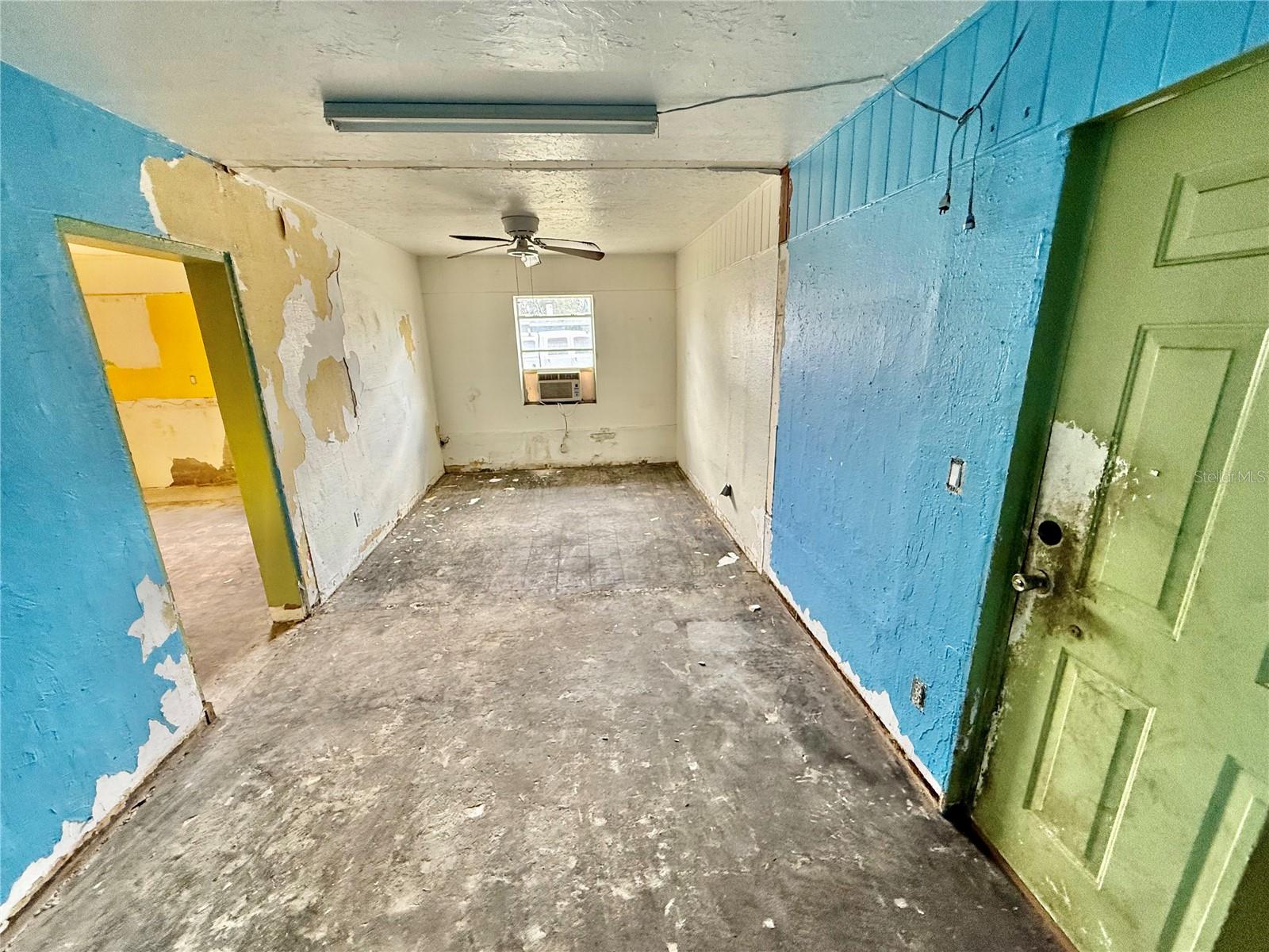 1501 54TH AVENUE DR W, BRADENTON, FL, 34207