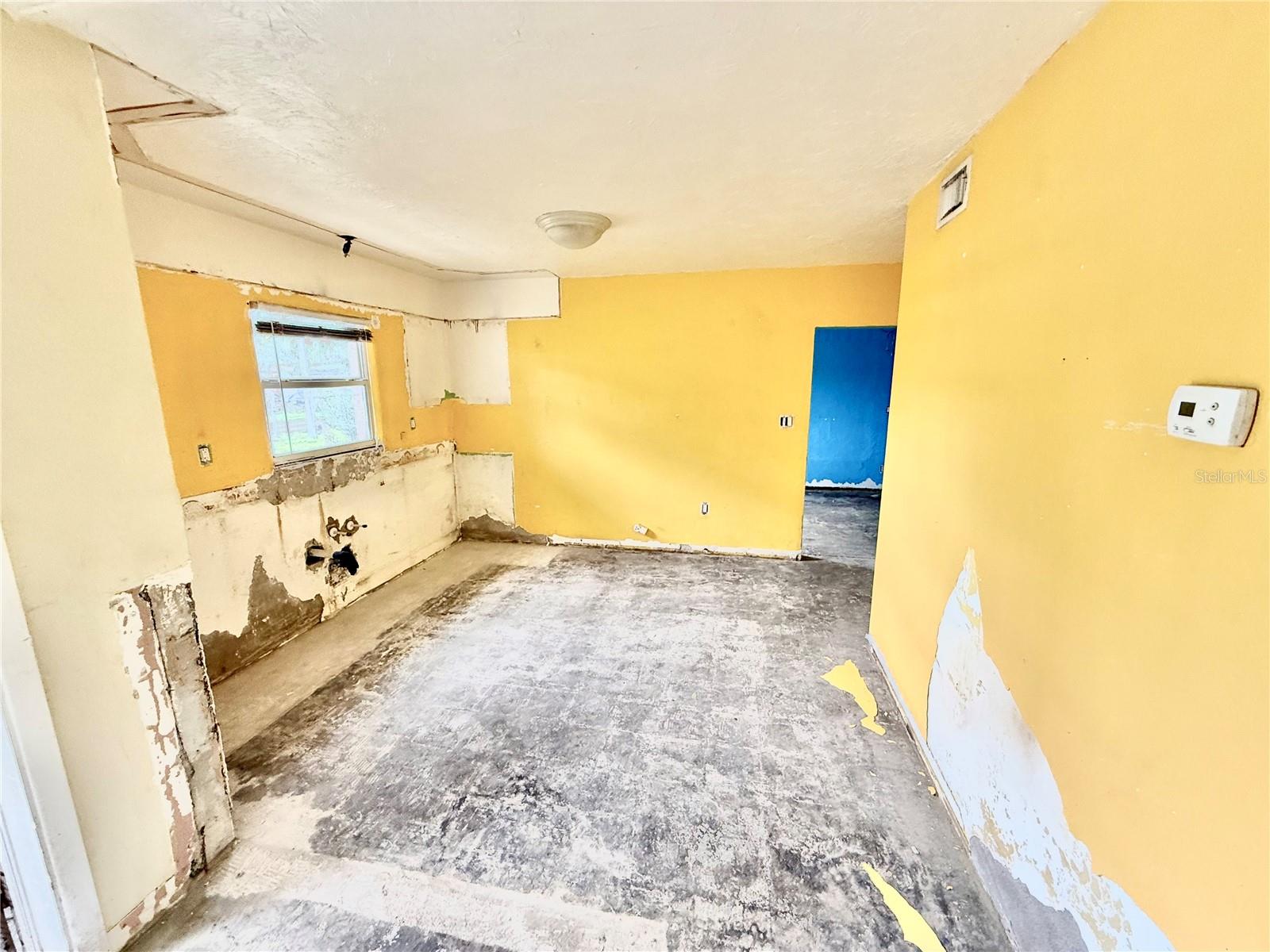 1501 54TH AVENUE DR W, BRADENTON, FL, 34207