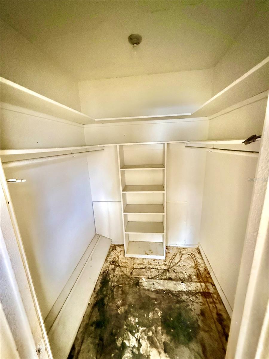 1501 54TH AVENUE DR W, BRADENTON, FL, 34207