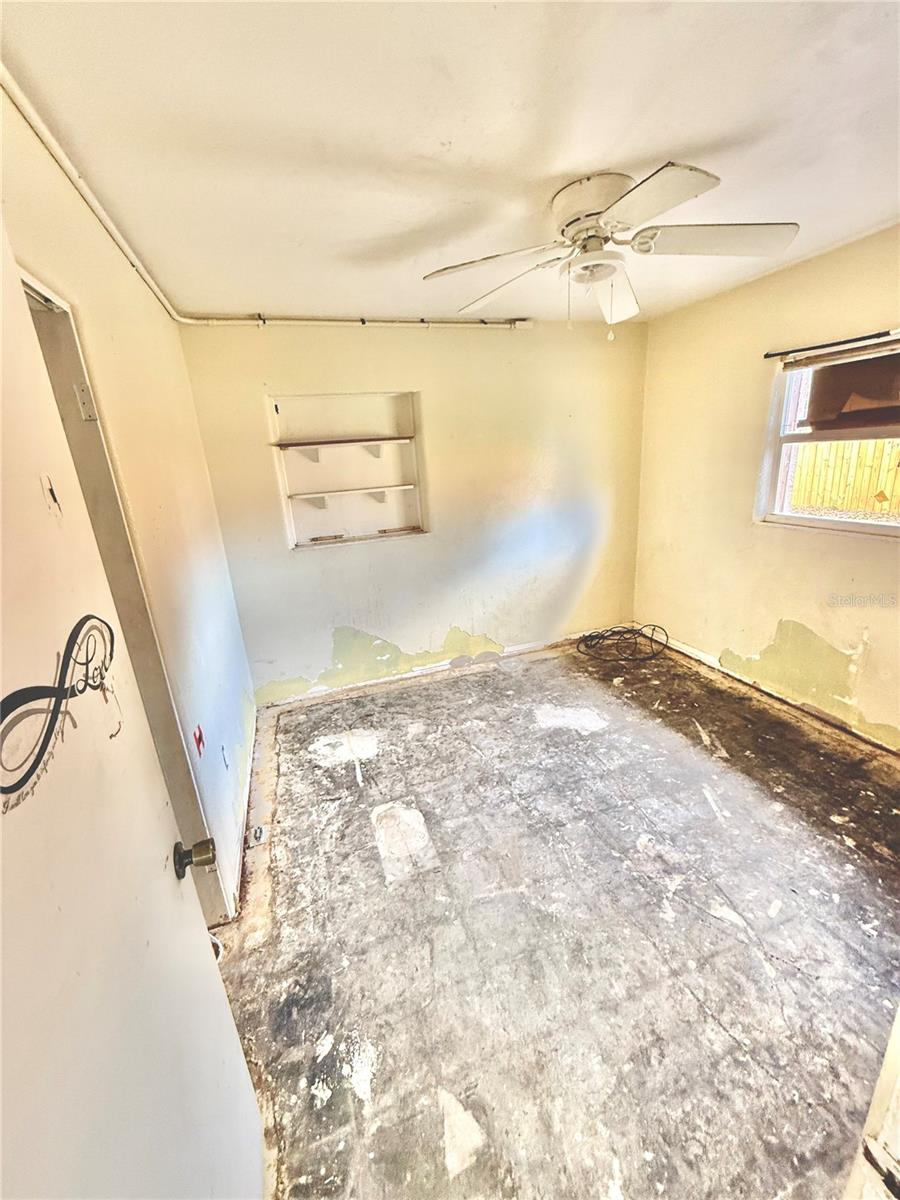 1501 54TH AVENUE DR W, BRADENTON, FL, 34207